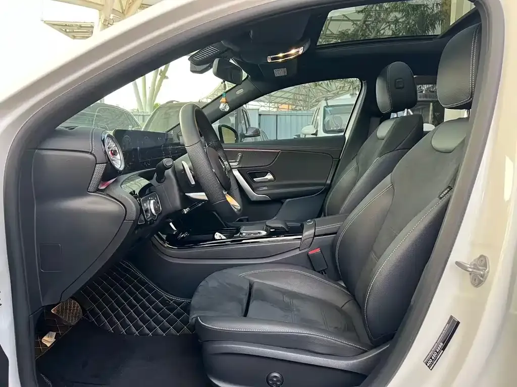 Mercedes-Benz A-Class 2022 из CN, фото 6