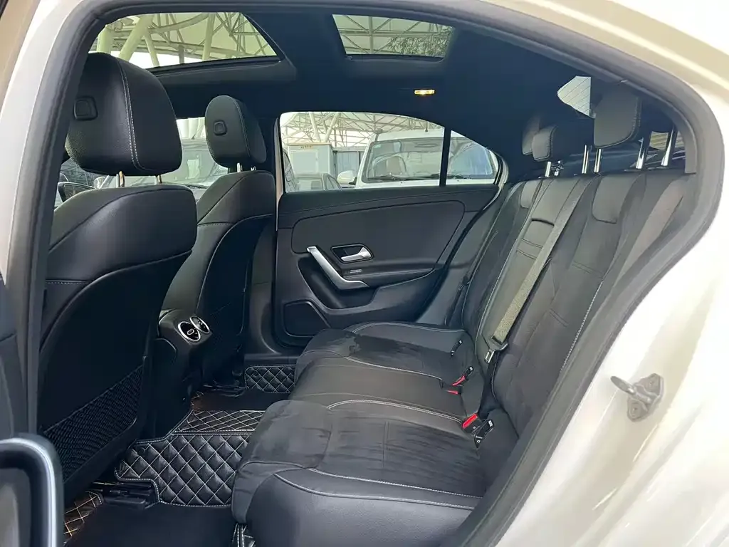 Mercedes-Benz A-Class 2022 из CN, фото 4