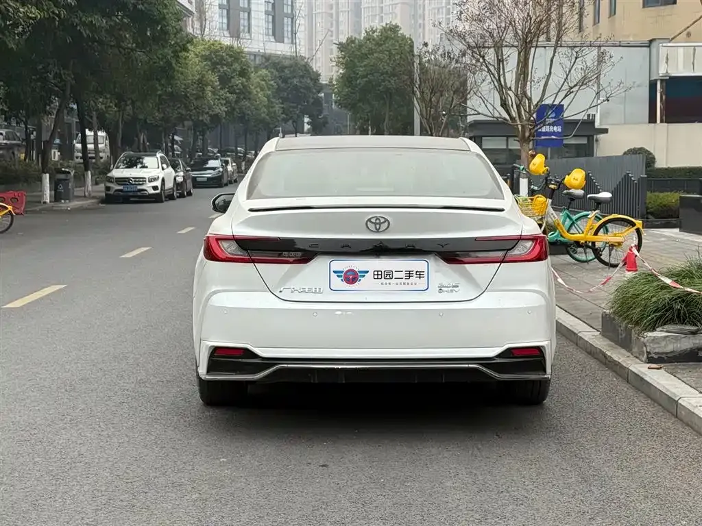 Toyota Camry 2024 из CN, фото 3