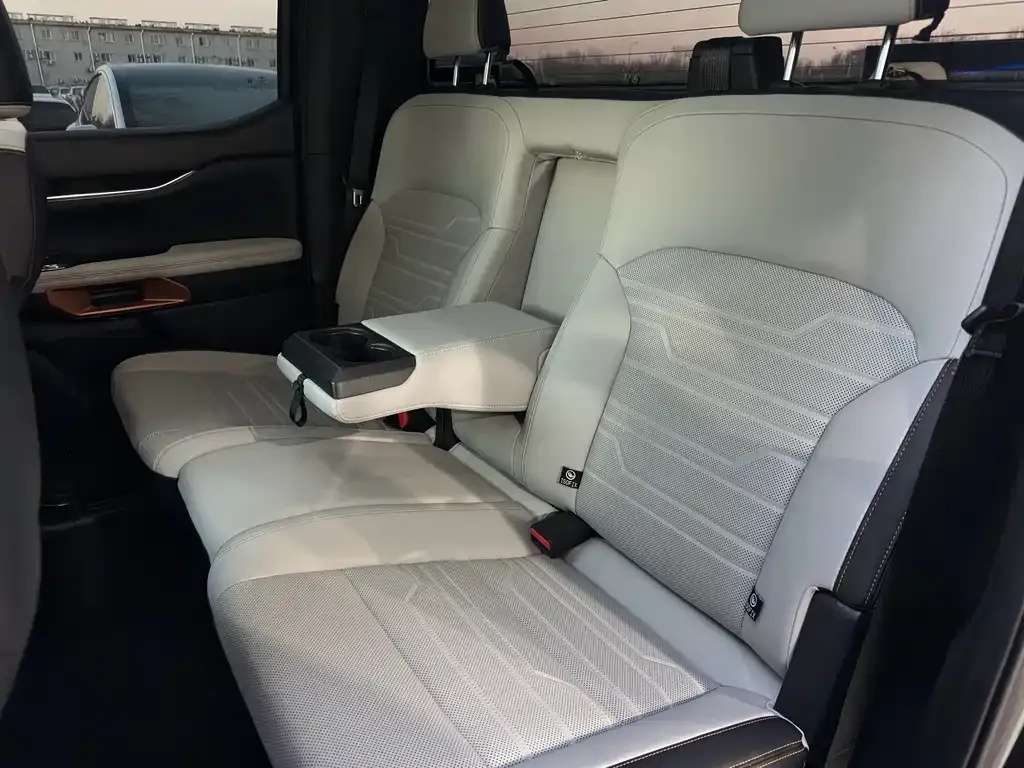 Ford Ranger 2024 из CN, фото 10