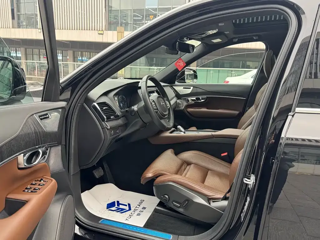 Volvo XC90 2021 из CN, фото 5
