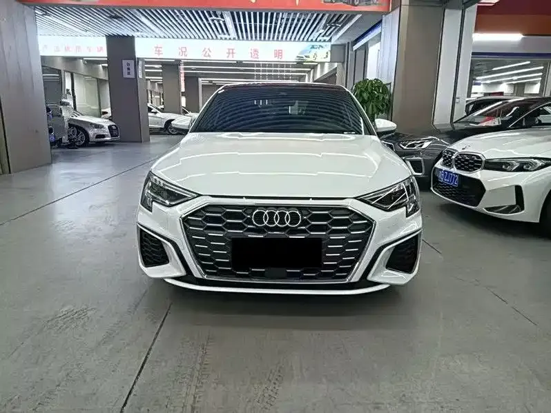 Audi A3 2022 из CN, фото 10