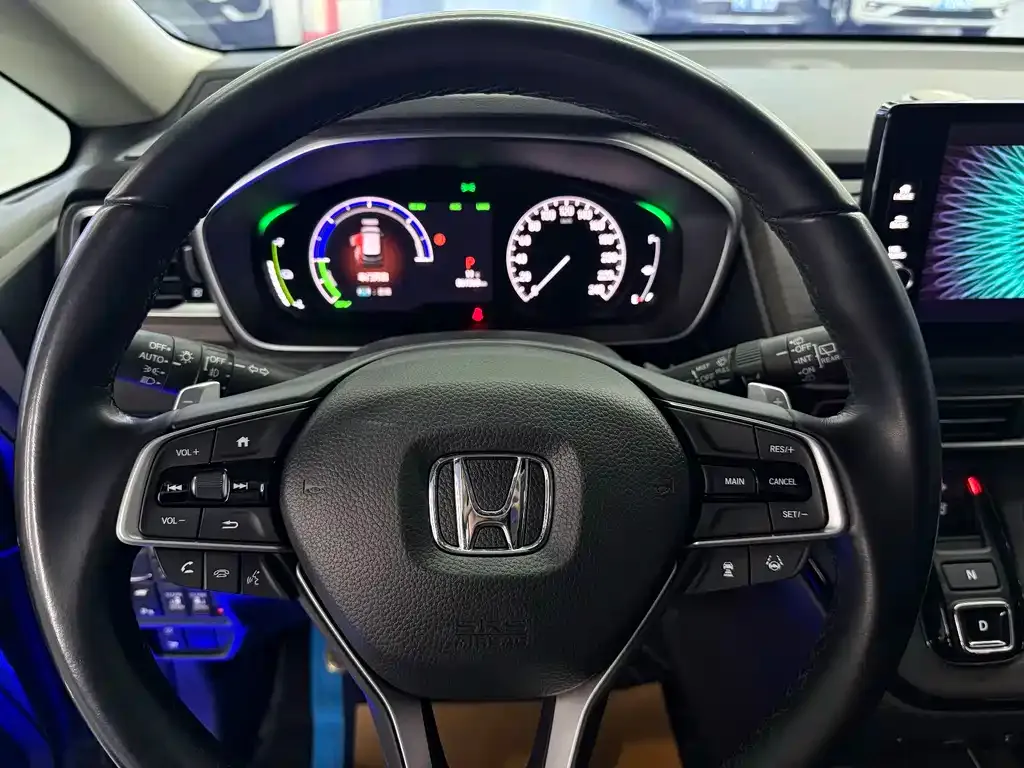 Honda Odyssey — фото 10