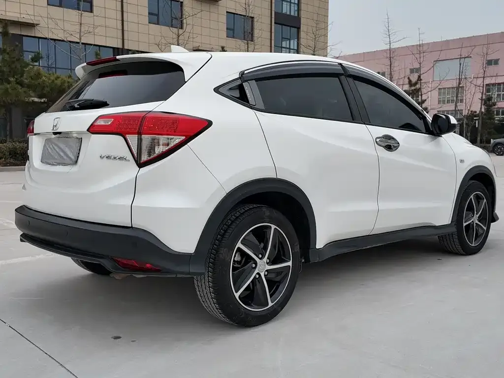 Honda Vezel 2022 из CN, фото 8