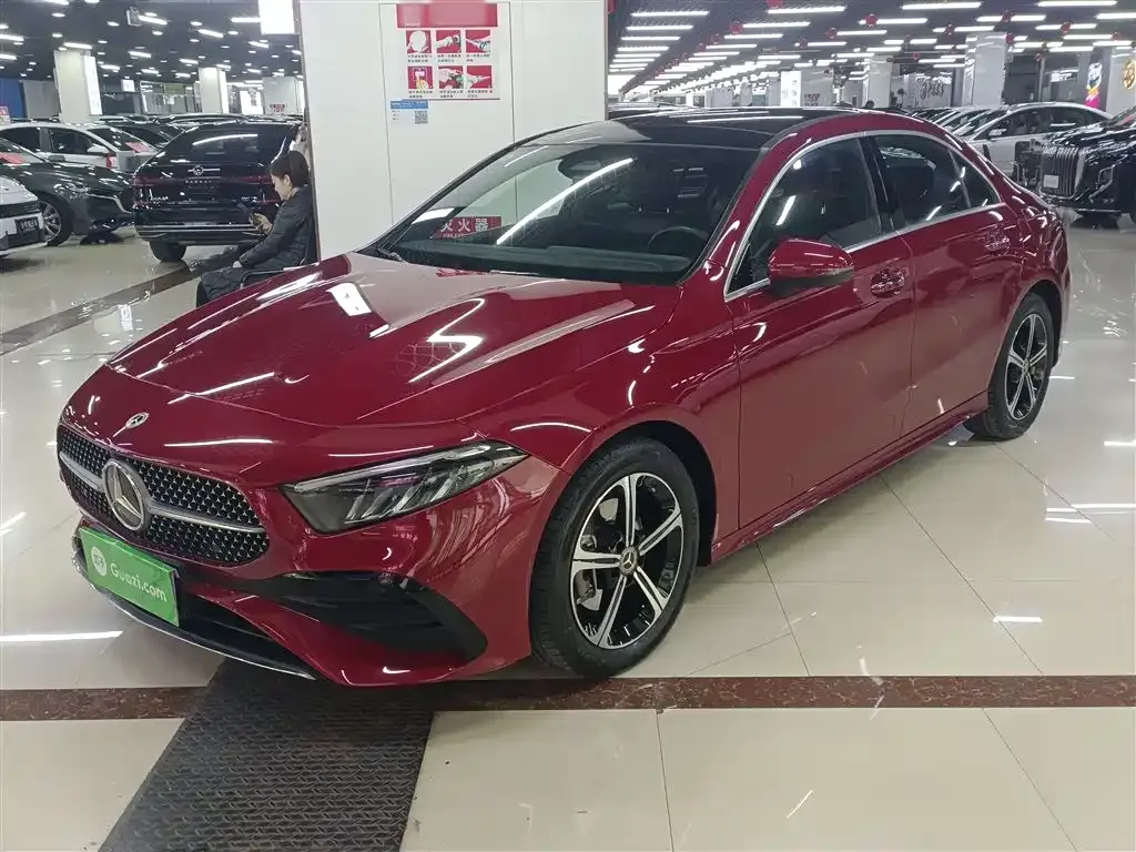 Mercedes-Benz A-Class 2023 из CN, фото 1