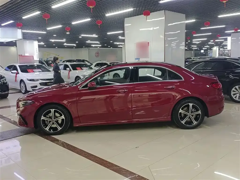 Mercedes-Benz A-Class 2023 из CN, фото 8