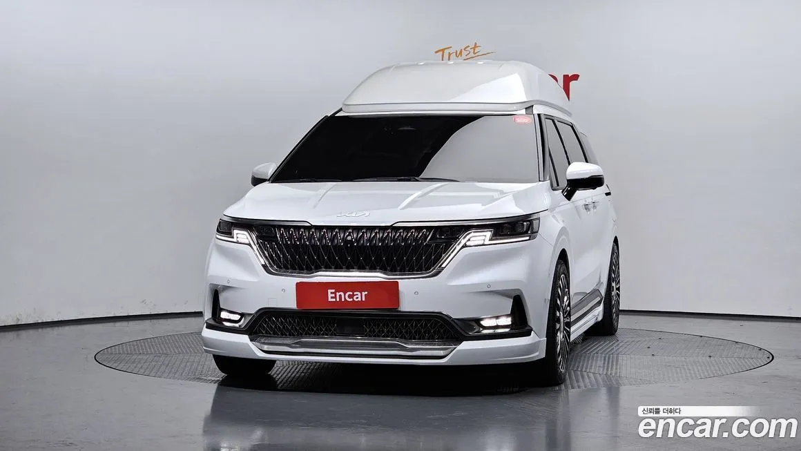 Kia Carnival — фото 10