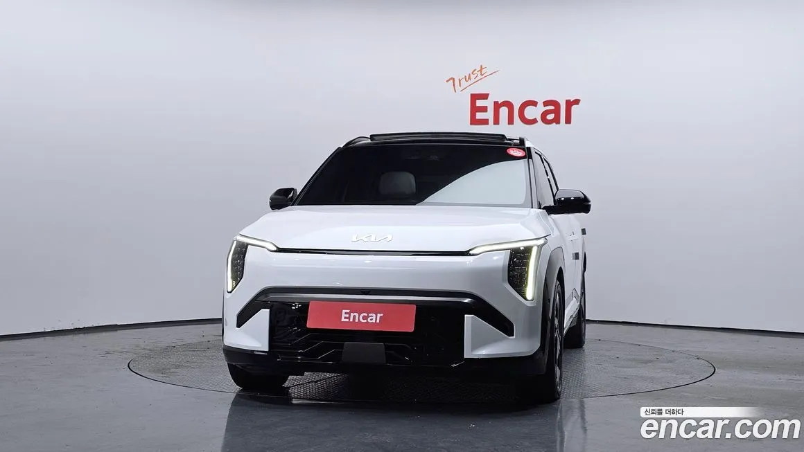 Kia EV3 — фото 3
