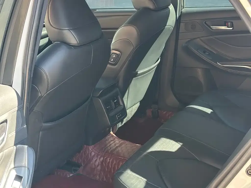 Toyota Avalon 2024 из CN, фото 7