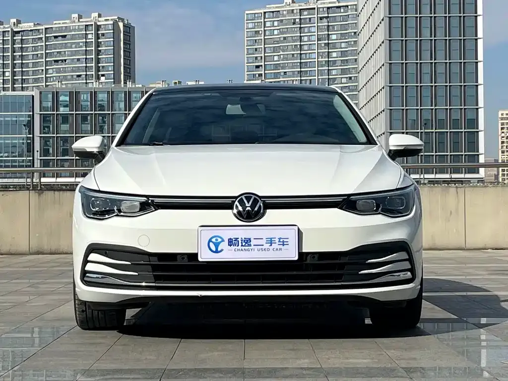 Volkswagen Golf 2022 из CN, фото 3