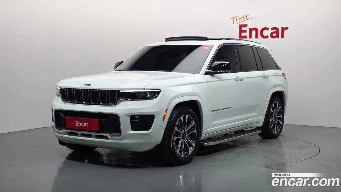 Jeep Cherokee — фото 1