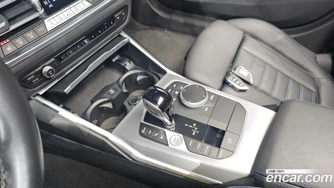 BMW 3-Series 2022 из KR, фото 7