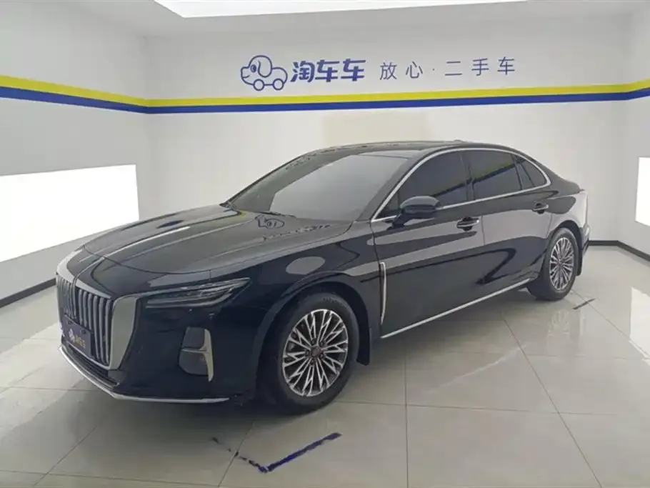 Hongqi H5 — фото 1
