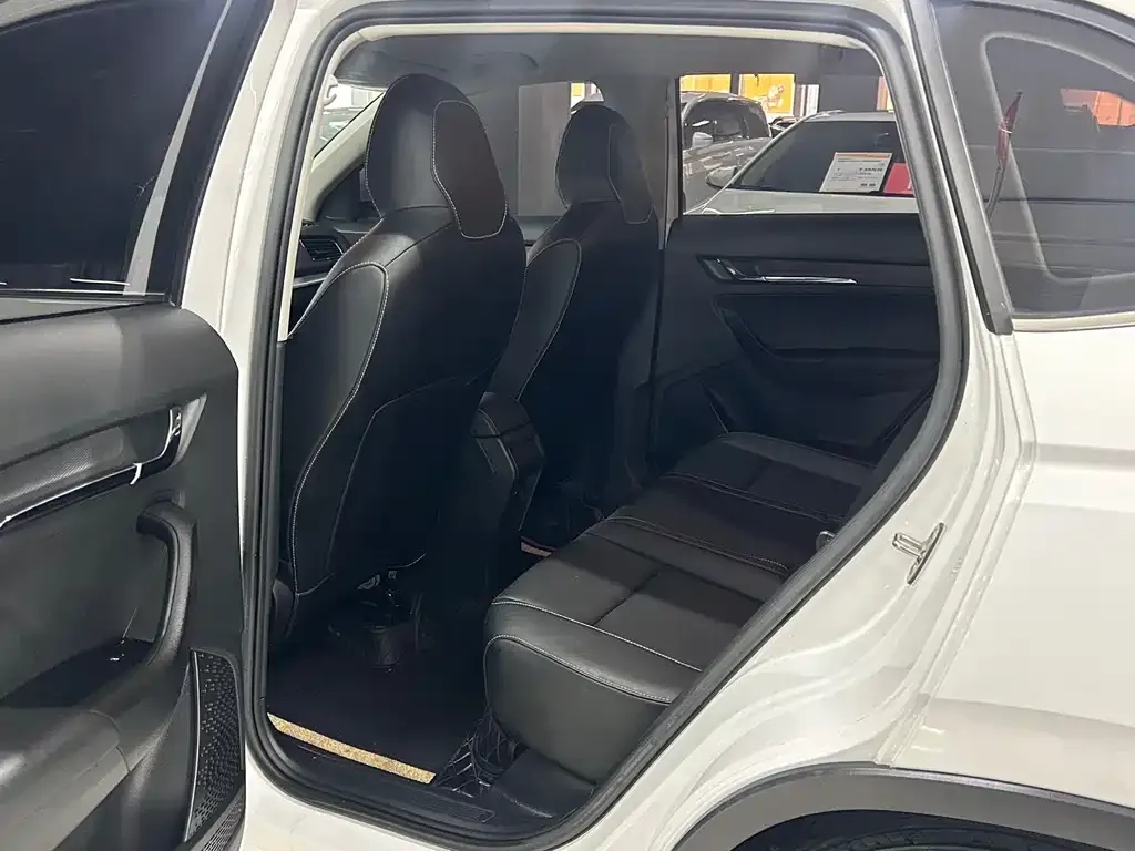 Skoda Kamiq 2023 из CN, фото 3