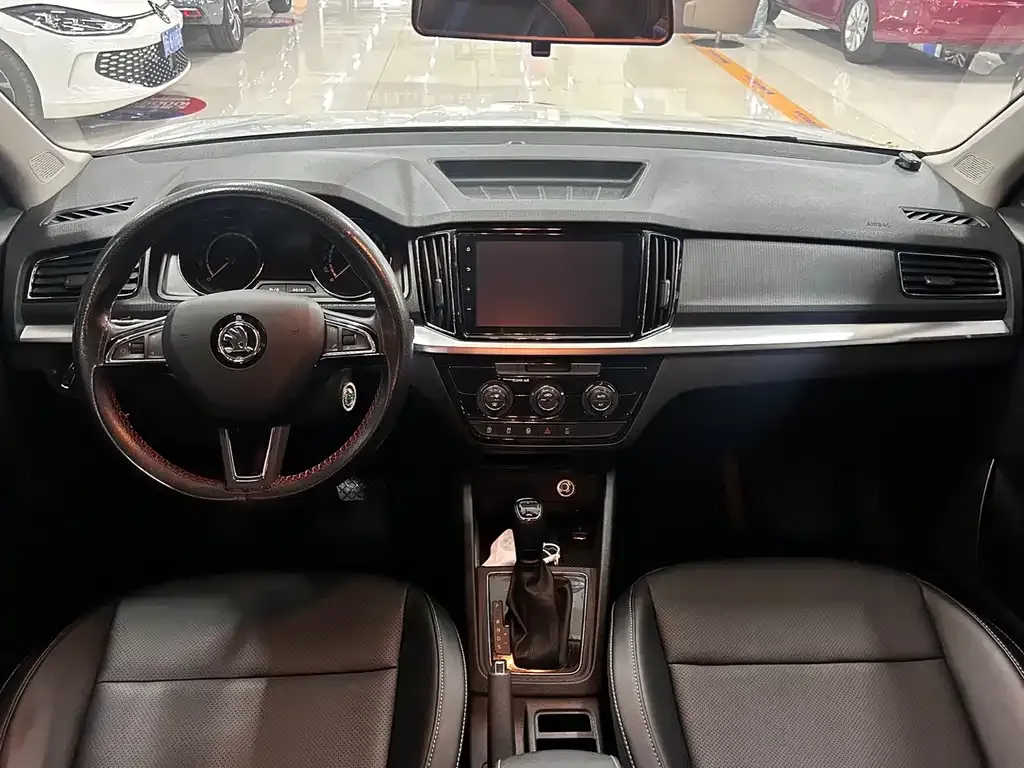 Skoda Kamiq 2023 из CN, фото 4