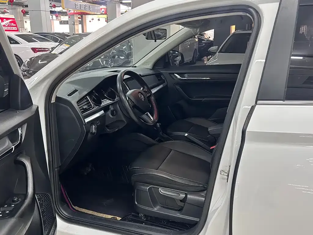Skoda Kamiq 2023 из CN, фото 7