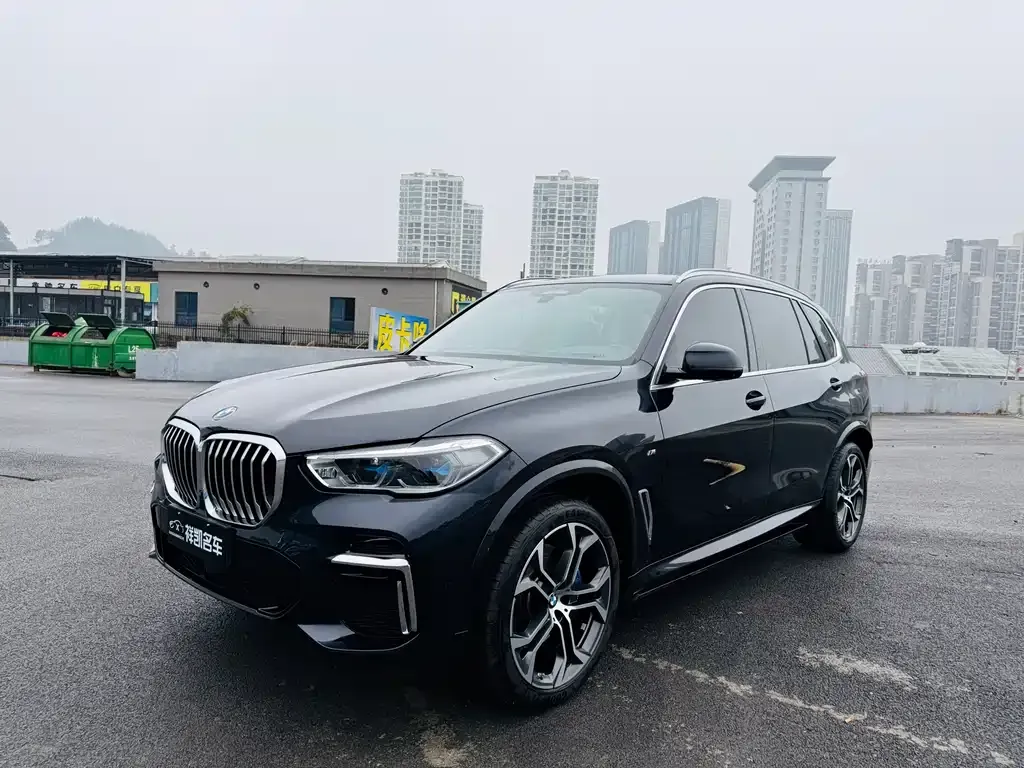 BMW X5 — фото 1