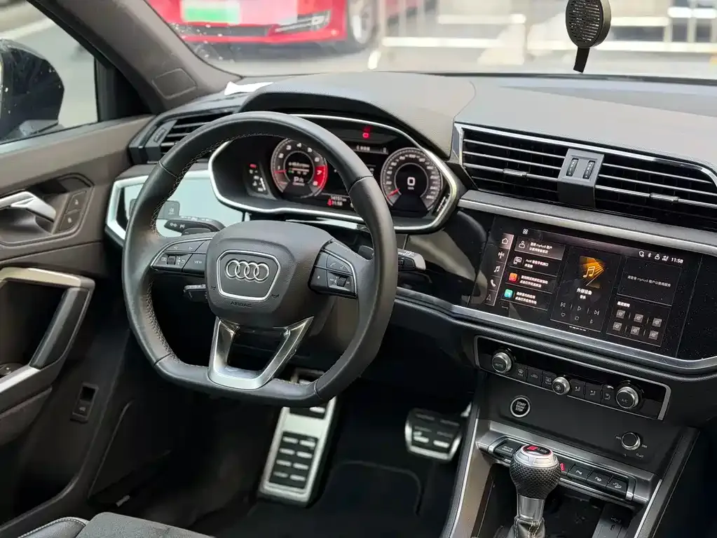 Audi Q3 2024 из CN, фото 10