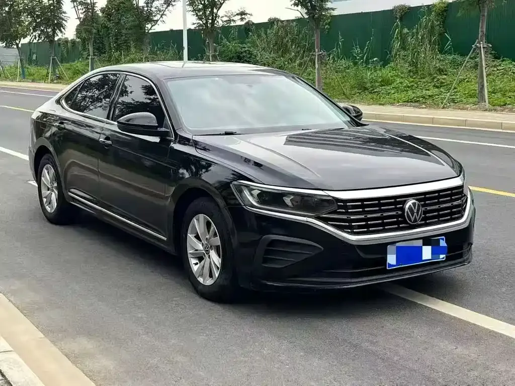Volkswagen Passat 2022 из CN, фото 4