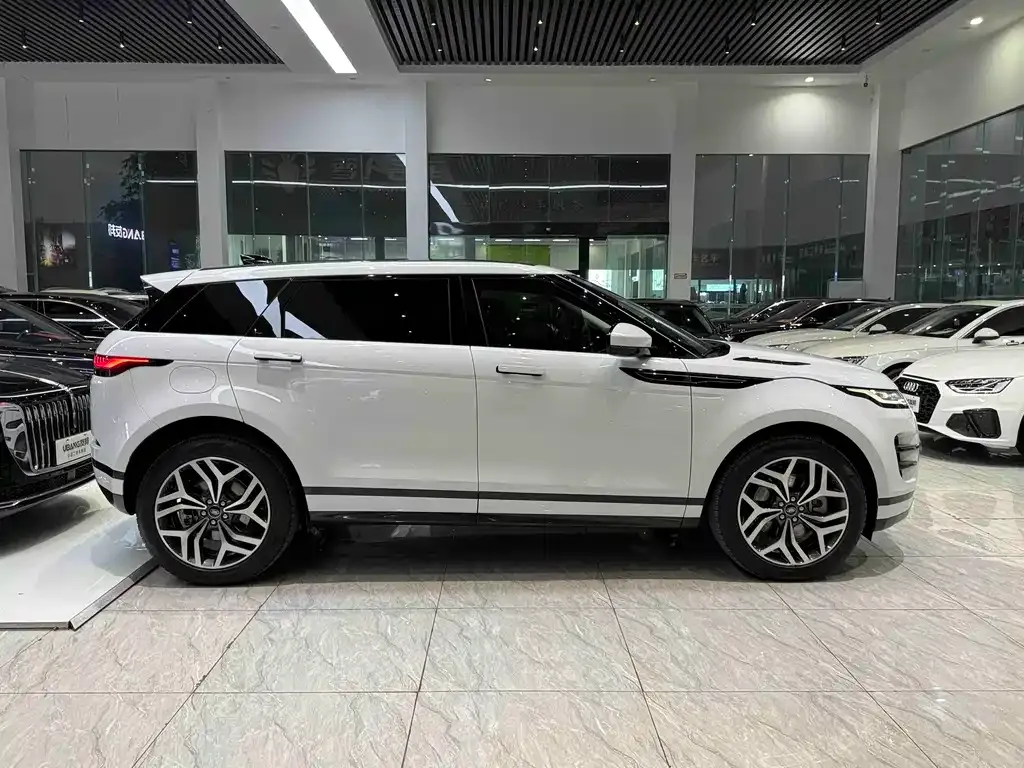Land Rover Evoque — фото 5
