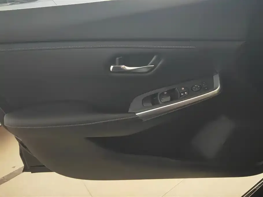 Nissan Sylphy 2021 из CN, фото 3