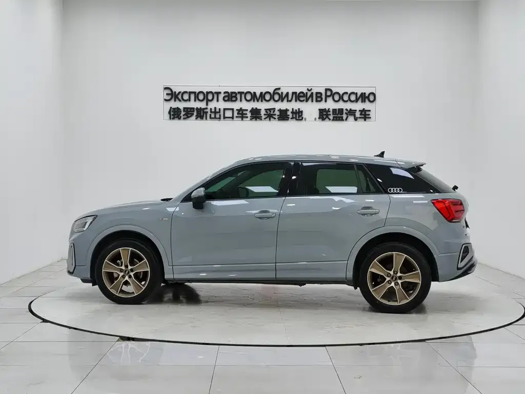 Audi Q2L 2022 из CN, фото 4