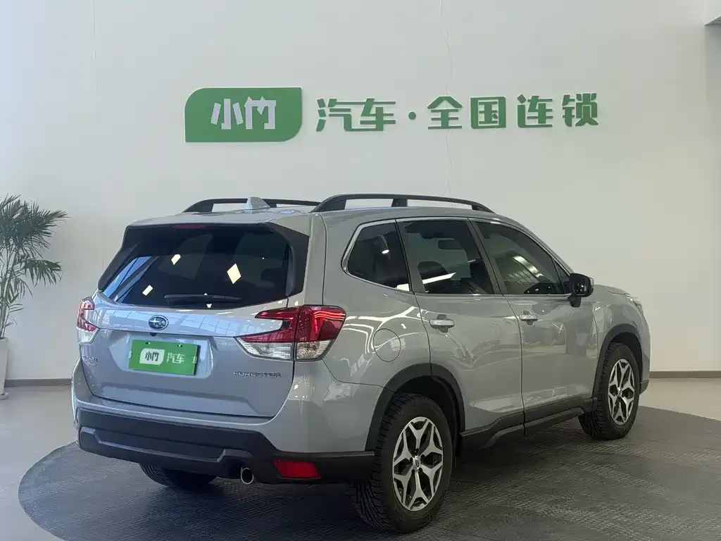 Subaru Forester 2021 из CN, фото 5
