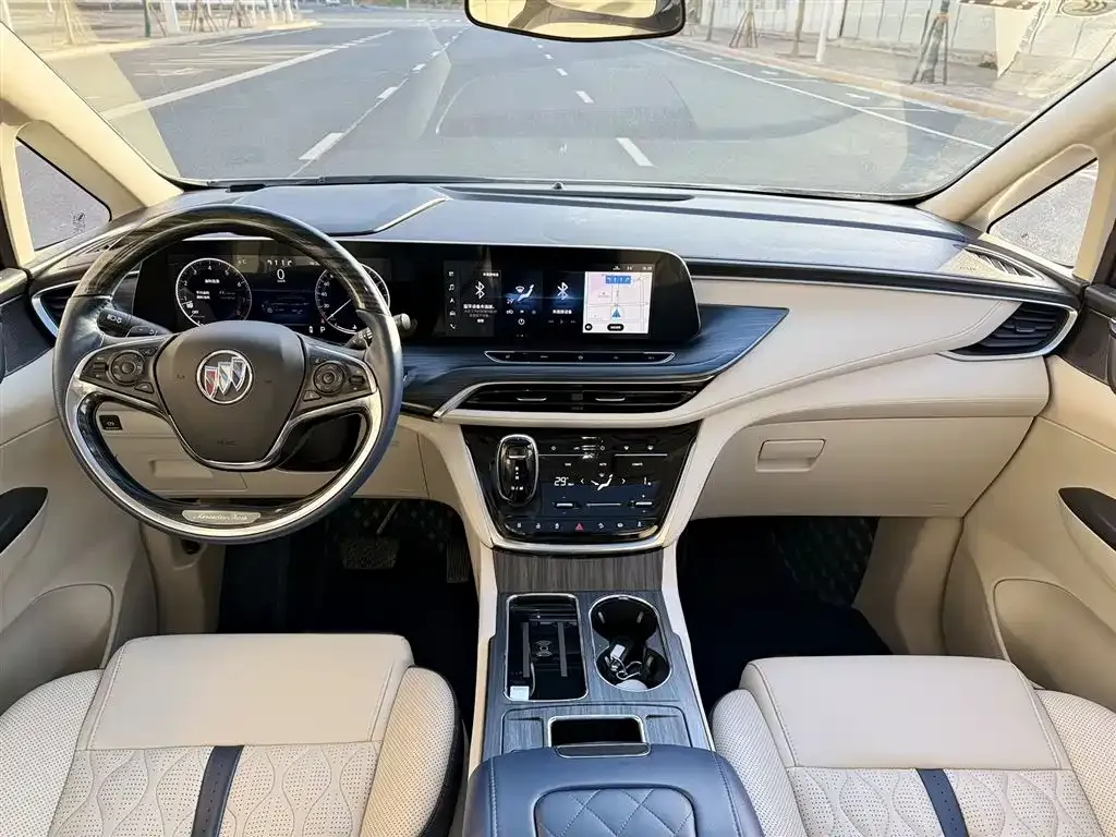 Buick GL8 2021 из CN, фото 9