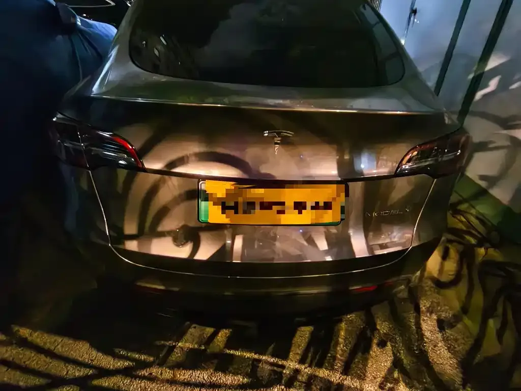 Tesla Model Y 2023 из CN, фото 7