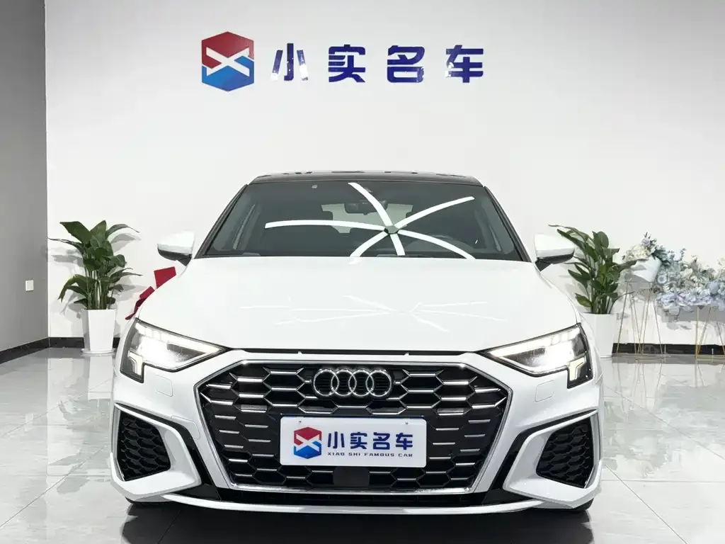 Audi A3 2022 из CN, фото 1