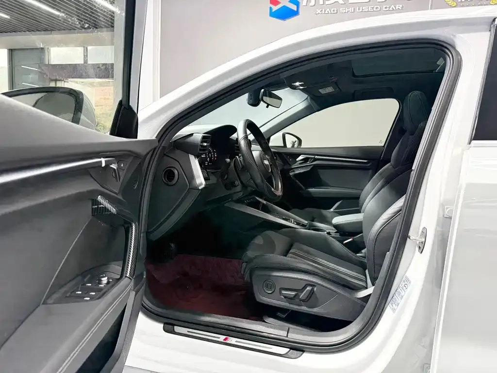 Audi A3 2022 из CN, фото 6