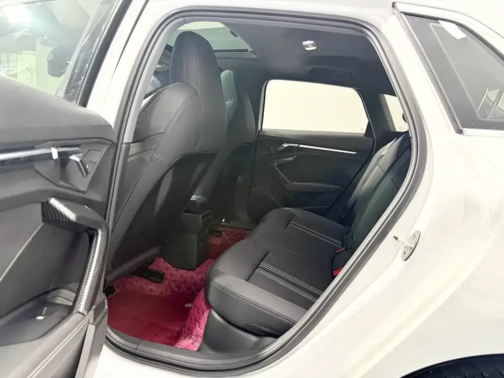 Audi A3 2022 из CN, фото 3