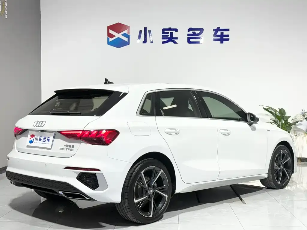 Audi A3 2022 из CN, фото 8
