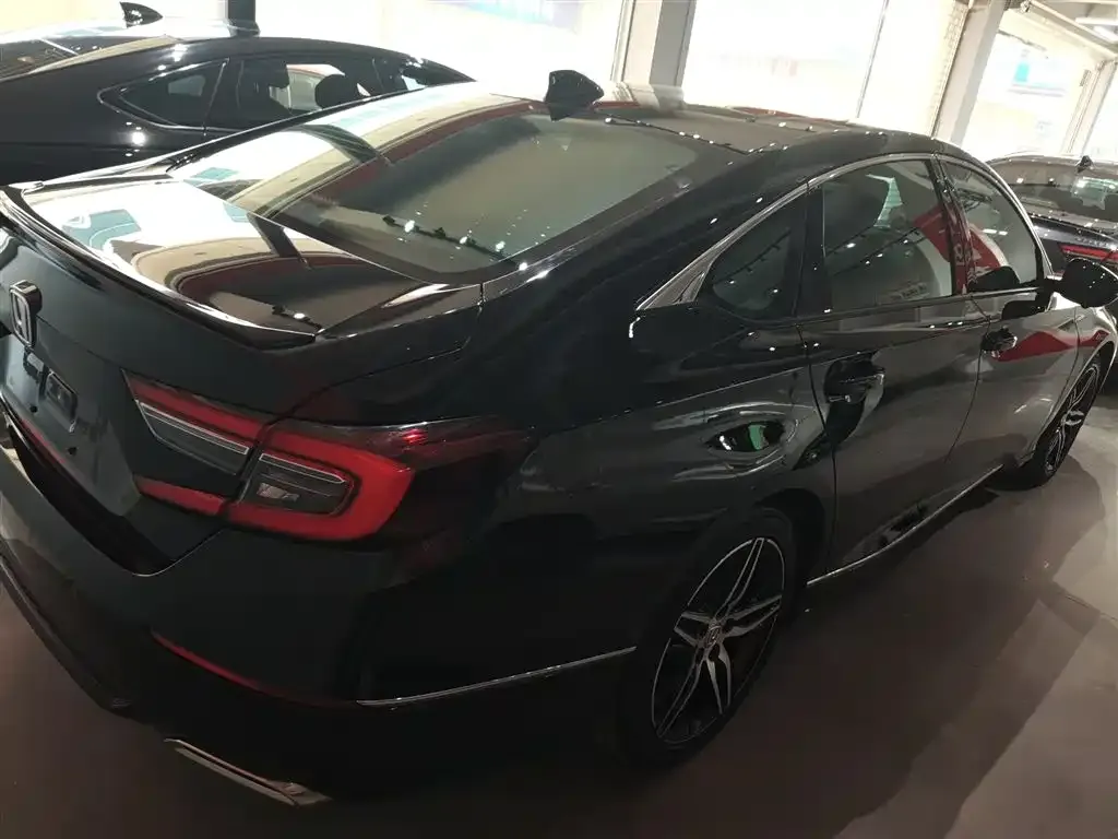 Honda Accord 2022 из CN, фото 7