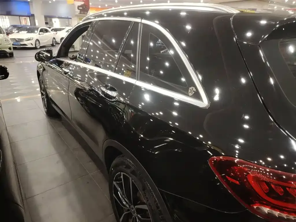 Mercedes-Benz GLC 2021 из CN, фото 2