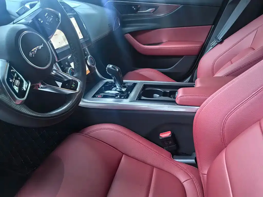 Jaguar XEL 2023 из CN, фото 4