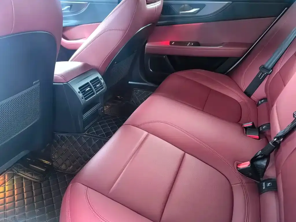 Jaguar XEL 2023 из CN, фото 8