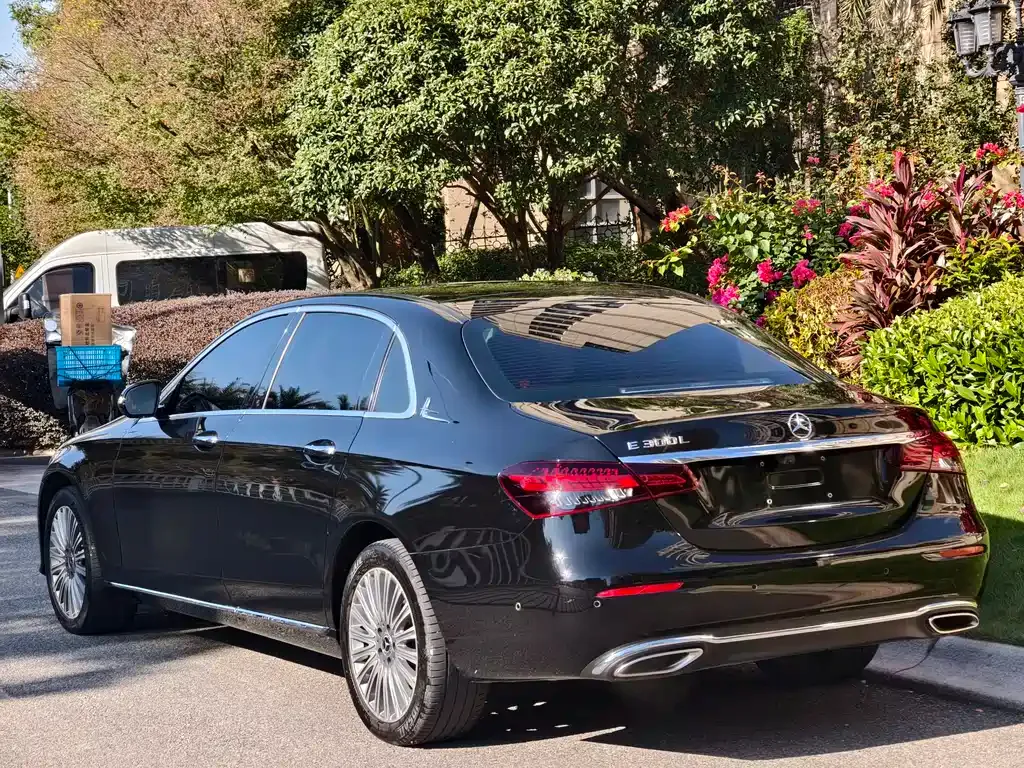 Mercedes-Benz E-Class 2022 из CN, фото 10