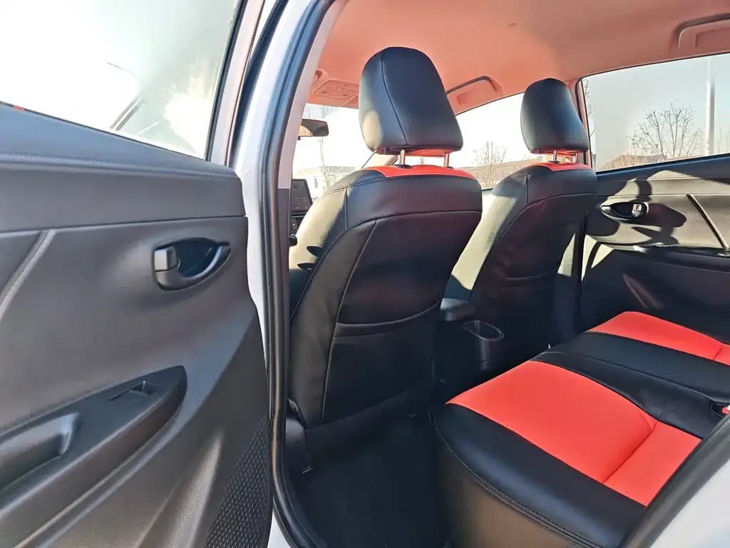 Toyota Yaris L 2021 из CN, фото 9
