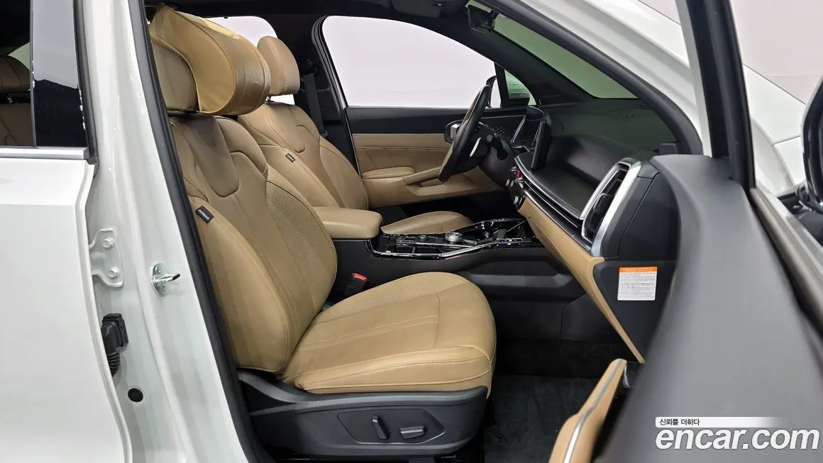 Kia Sorento — фото 6