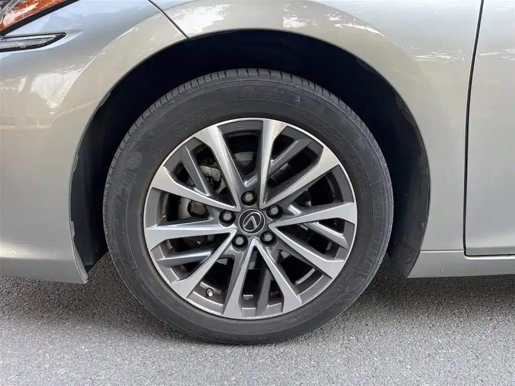Lexus ES 2022 из CN, фото 4