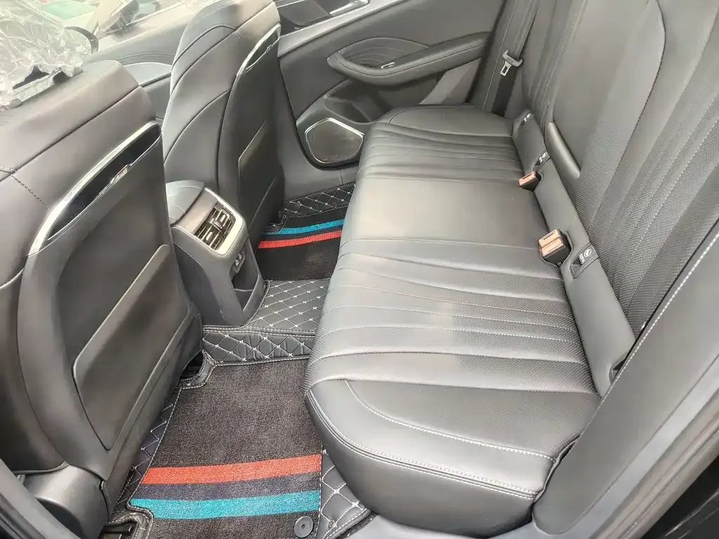 Hongqi H5 2024 из CN, фото 9