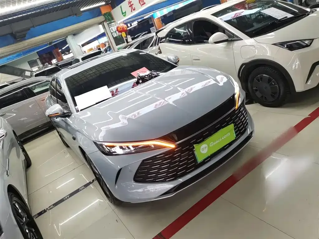 BYD Qin L — фото 10