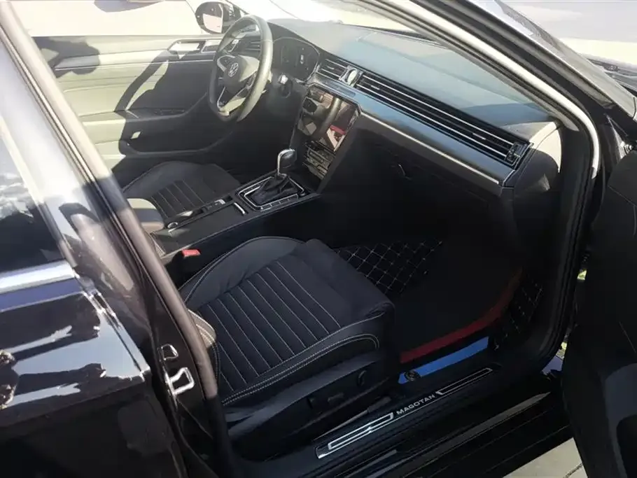Volkswagen Magotan 2021 из CN, фото 2