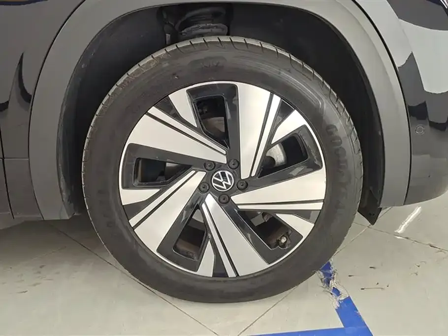 Volkswagen Teramont 2023 из CN, фото 3