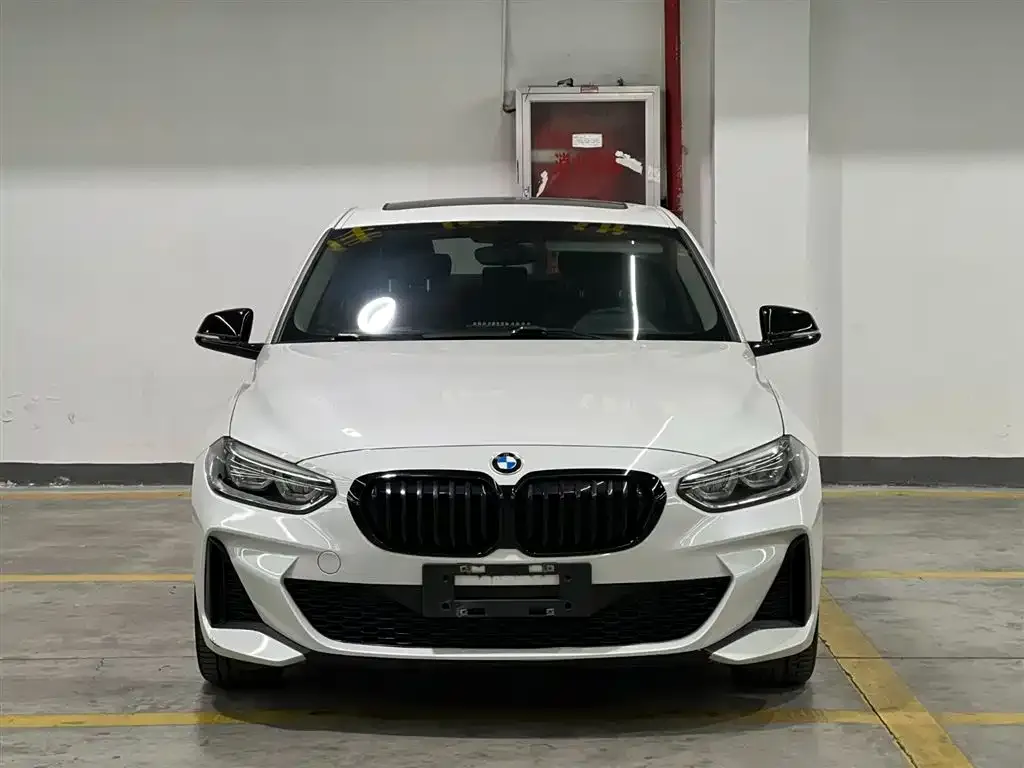 BMW 1 Series 2021 из CN, фото 7