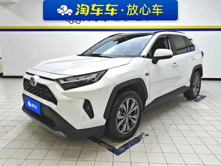 Toyota RAV4 2024 из CN, фото 1