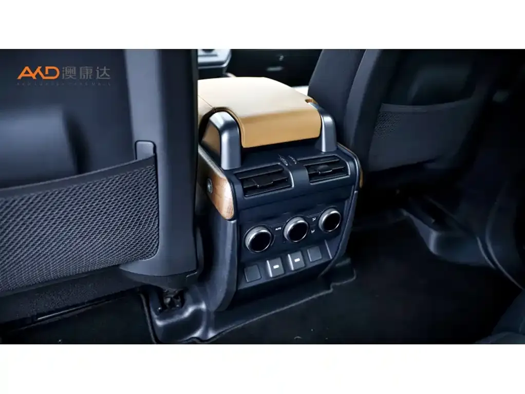 Land Rover Defender 2023 из CN, фото 7