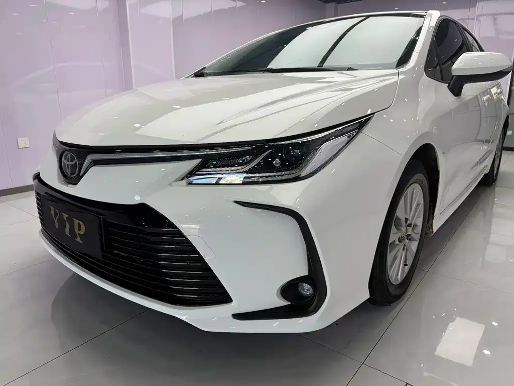 Toyota Corolla 2021 из CN, фото 1