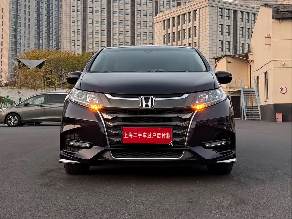 Honda Odyssey 2021 из CN, фото 2